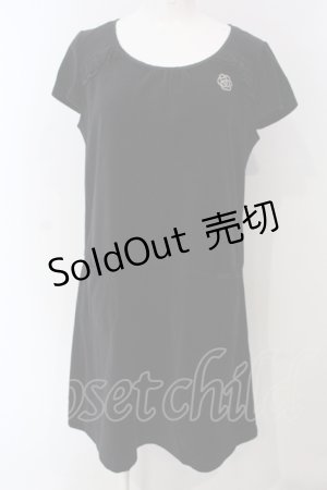 画像: INGEBORG / カメリア刺繍ベロアワンピース 9 クロ O-25-04-29-061-LO-OP-IG-OS