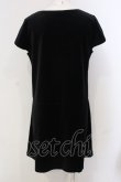 画像4: INGEBORG / カメリア刺繍ベロアワンピース 9 クロ O-25-04-29-061-LO-OP-IG-OS (4)