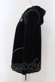 画像3: INGEBORG / カメリア刺繍ベロアパーカー 9 クロ O-25-04-29-062-LO-TO-IG-OS (3)