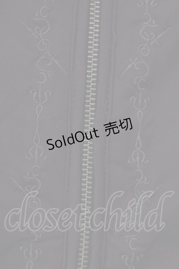 画像2: Ozz oneste / エンブロイダリーベルテッドベアトップ  ブラウン O-25-04-29-086-OO-TO-IG-OS (2)