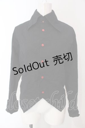 画像: PUTUMAYO / レースアップ燕尾ブラウス  ブラック×レッド O-25-04-29-087-PT-BL-IG-OS