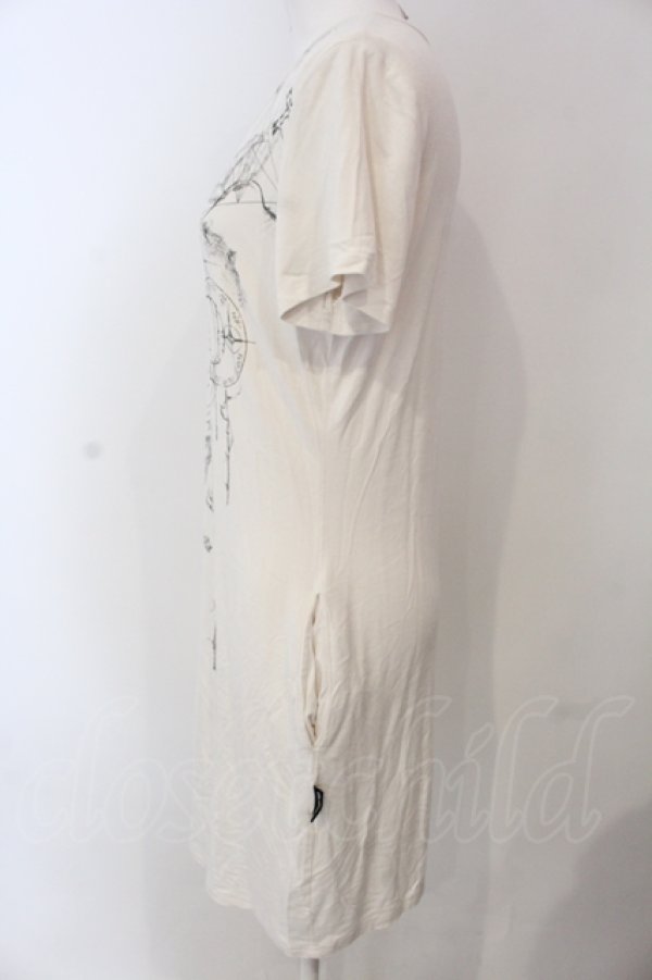 画像2: Ozz Croce / サイドギャザーロングTシャツ  アイボリー O-25-04-29-088-OO-TO-IG-OS (2)