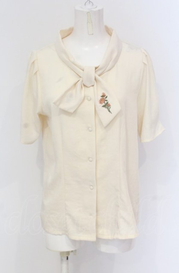 画像1: an another angelus / ローズ刺繍ボウタイブラウス  アイボリー O-25-04-30-2056-CA-BL-IG-OS (1)