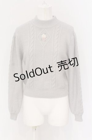 画像: an another angelus / カメオ風ローズ刺繍ニットプルオーバー  アイボリー O-25-04-30-2057-CA-TO-IG-ZT083