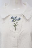 画像2: Fi.n.t / スターチス刺繍レース使いブラウス  オフシロ O-25-04-30-2010-CA-BL-IG-OS (2)