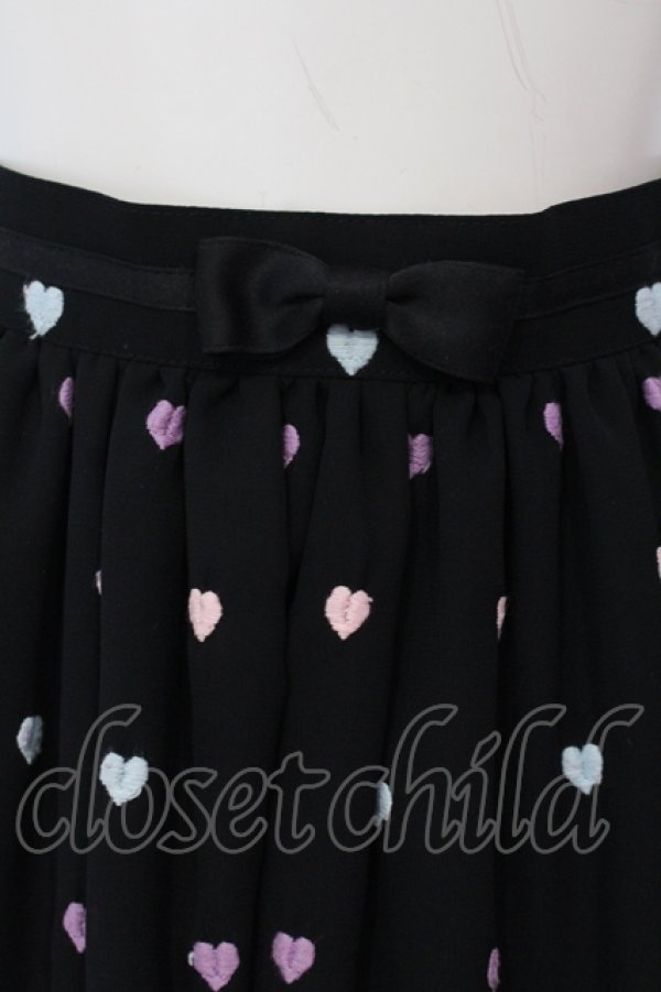 画像2: Angelic Pretty / Candy Petit Heartスカート  クロ O-25-05-05-006-AP-SK-IG-OS (2)