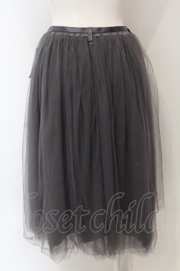 画像3: Maison de FLEUR / レイヤードチュールスカート  ライトグレー O-25-05-05-061-LO-SK-IG-OS (3)