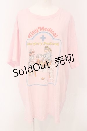 画像: Candy Stripper / TINY MEDICAL BIG Tシャツ 2 ピンク O-25-05-08-054-PU-TS-IG-OS