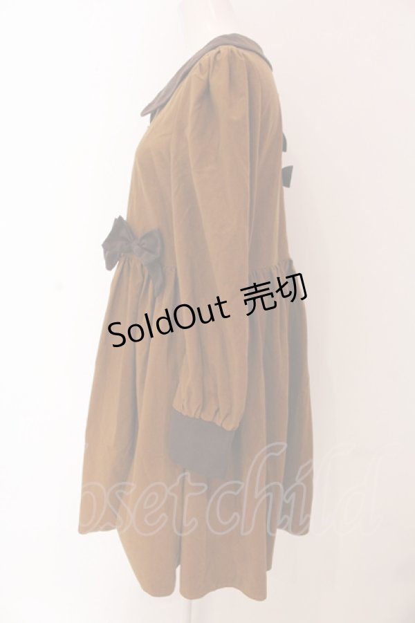 画像2: 【SALE】Favorite / コーデュロイワンピース  ブラウン O-25-05-08-081-LO-OP-IG-ZT400 (2)