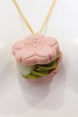 画像2: Q-pot. / サクラモナカマッチャアンネックレス  サクラモナカマッチャアン（ピンク×グリーン） O-25-05-10-050-QP-AC-OW-OS (2)