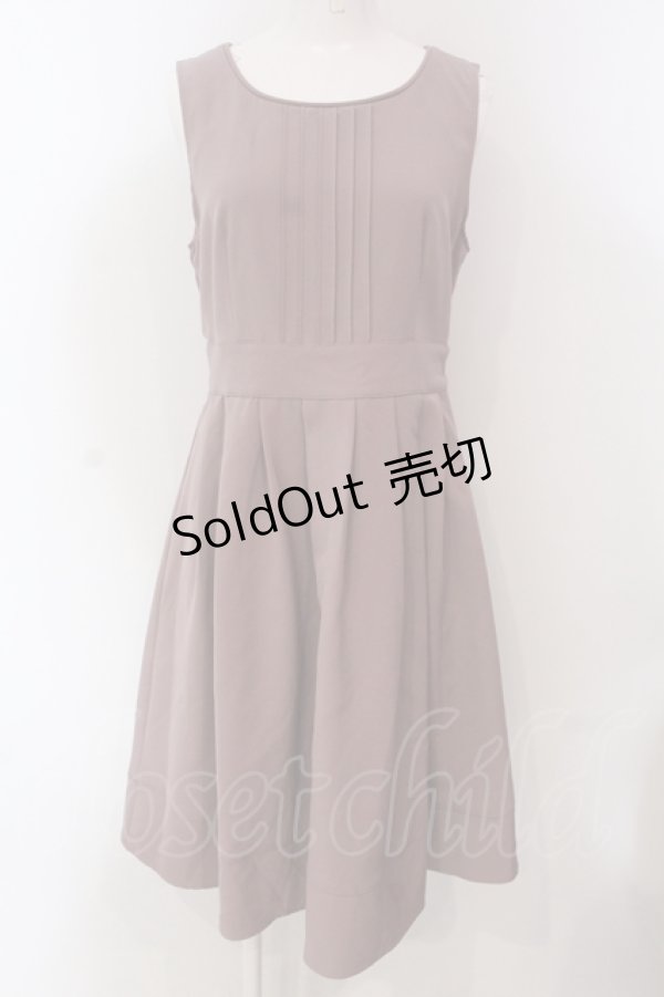 画像1: 【SALE】Fi.n.t / ピンタック使いノースリーブワンピース F ピンク O-25-05-10-007-CA-OP-OW-ZT094 (1)