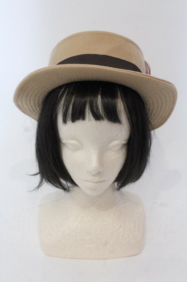 画像2: axes femme / 羽飾りカンカン帽子  キャメル O-25-05-12-004-AX-AC-IG-OS (2)