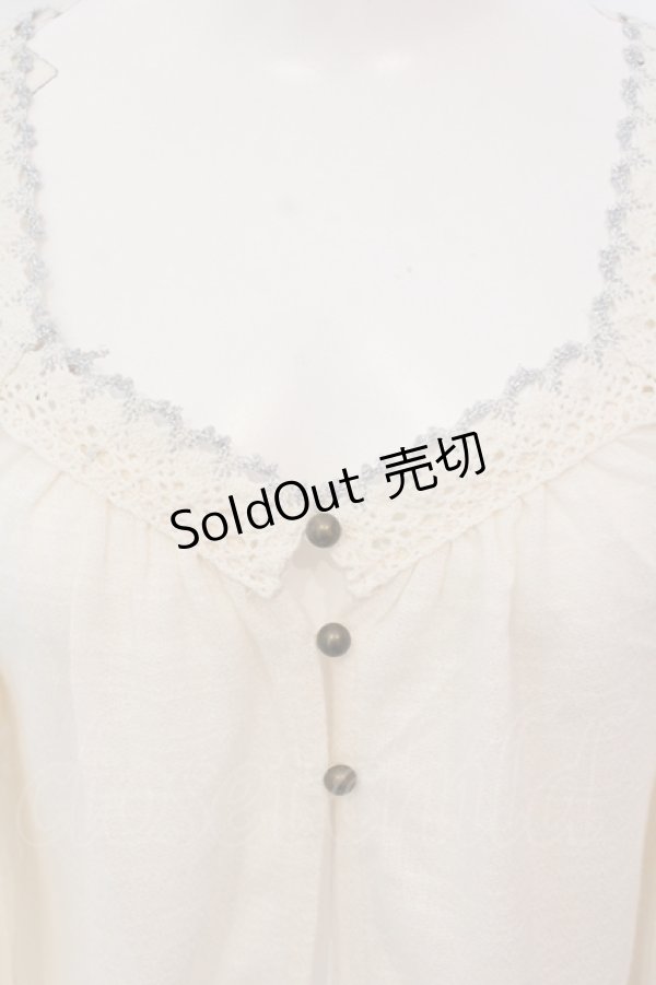 画像2: axes femme / バタフライレースケープ風ボレロ M アイボリー O-25-05-12-037-AX-TO-IG-OS (2)