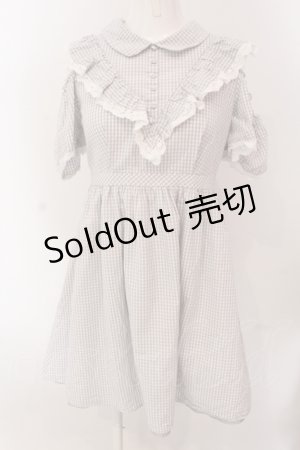 画像: evelyn / ショルダーカットギンガムワンピース  グレー O-25-05-12-080-LO-OP-IG-OS