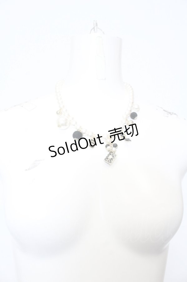 画像2: INGEBORG / シグネチャーモチーフパールネックレス   O-25-05-14-053-LO-AC-IG-OS (2)