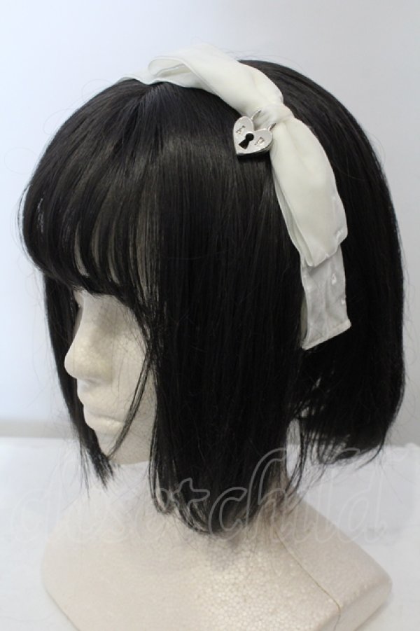 画像1: Angelic Pretty / Bell Heartカチューシャ  オフシロ O-25-05-14-012-AP-AC-IG-OS (1)