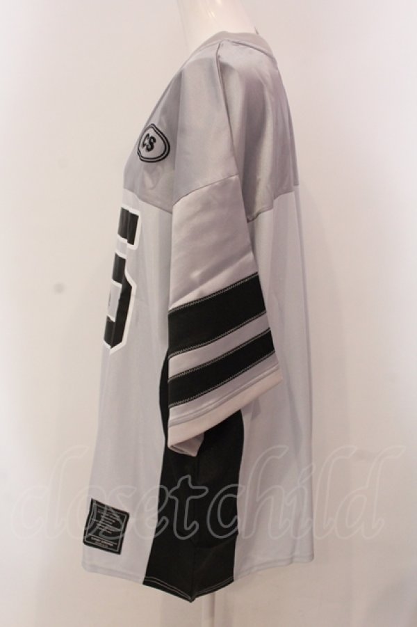 画像2: Candy Stripper / CHAOS KITTEN NUMBERING トップス 2 グレー O-25-05-15-082-PU-TS-YM-OS (2)