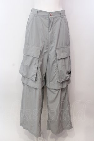 画像: Candy Stripper / 2WAY NYLON CARGO パンツ 2 グレー O-25-05-15-003-PU-PA-YM-OS