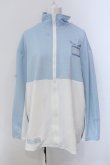 画像1: NieR Clothing / BICOLORハイネックジャージ【BLUE】  サックス×ホワイト O-25-05-17-011-PU-TO-IG-ZT211 (1)