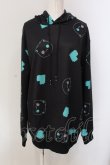 画像1: NieR Clothing / 総柄PULLOVER PARKA【シエル】パーカー  ブラック O-25-05-17-015-PU-TO-IG-OS (1)
