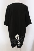 画像2: NieR Clothing / ミケFACE BIG CUTSEW  ブラック O-25-05-17-017-PU-TS-IG-OS (2)