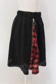 画像2: NieR Clothing / 2WAY SKIRT【RED CHECKERED】  ブラック×レッド O-25-05-17-026-PU-SK-IG-OS (2)