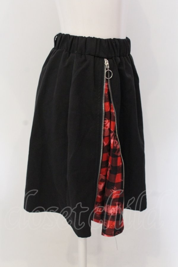画像2: NieR Clothing / 2WAY SKIRT【RED CHECKERED】  ブラック×レッド O-25-05-17-026-PU-SK-IG-OS (2)