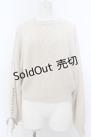 画像: Fi.n.t / 袖リボンレースアップケーブルニットプルオーバー  アイボリー O-25-05-18-039-CA-TO-IG-OS