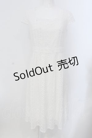 画像: 31 Sons de mode / バックリボンレースワンピース 38 オフシロ O-25-05-20-018-LO-OP-OW-OS