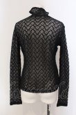 画像3: INGEBORG / リボン付き総レースタートルカットソー  クロ O-25-05-22-051-LO-TO-IG-OS (3)