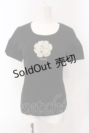 画像: INGEBORG / カメリアプリントTシャツ 9 クロ O-25-05-22-069-LO-TS-IG-ZT210