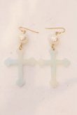 画像1: E hyphen world gallery / 《BonBon限定》《AMOコラボ》 クロスピアス  サックス O-25-05-22-009-LO-AC-IG-OS (1)