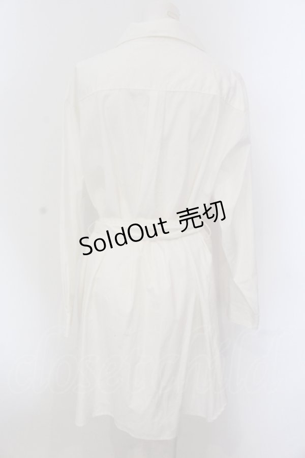 画像4: INGEBORG / レースモチーフ配色開襟シャツワンピース 9 シロ O-25-05-26-017-LO-OP-IG-OS (4)