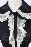 画像2: metamorphose / 王冠チュールレースブラウス・半袖  クロ×シロ O-25-05-28-080-ME-BL-IG-OS (2)
