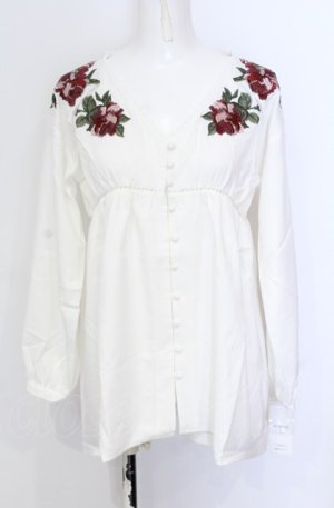 画像: axes femme NOSTALGIE / ジョーゼット刺繍ブラウス M キナリ O-25-05-31-1075-AX-BL-OW-OS