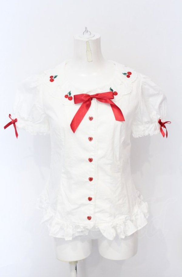 画像1: Angelic Pretty / Lovely Cherryブラウス  シロ O-25-05-31-1036-AP-BL-OW-OS (1)