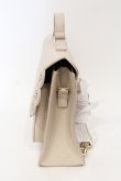 画像2: ｍ petit by misako / スカラップ被せの3WAYバッグ  アイボリー O-25-06-03-035-LO-BG-IG-OS (2)