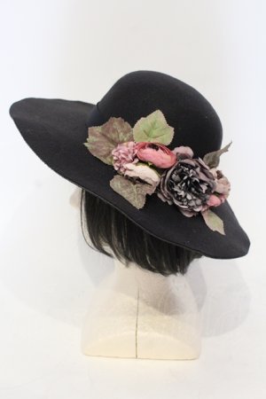 画像: axes femme / フラワーブーケつば広帽  クロ O-25-06-03-043-AX-AC-IG-OS