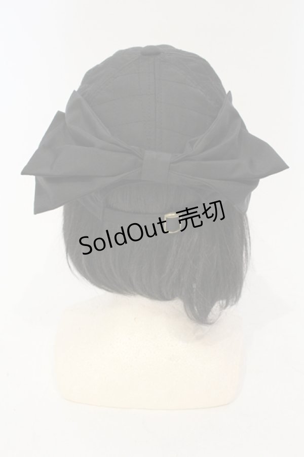 画像4: melume / makiコラボリボン付きキルトキャップ 57.5ｃｍ クロ O-25-06-03-047-LO-AC-OW-ZT-K011 (4)