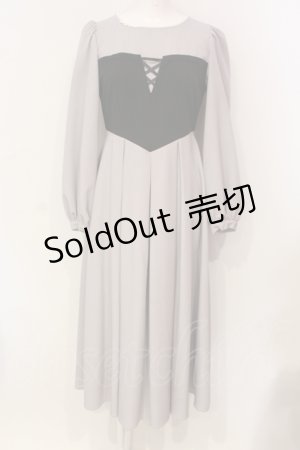 画像: Maison de FLEUR Petite Robe canone / 森でワルツをワンピース S グレー O-25-06-12-030-EL-OP-OW-OS