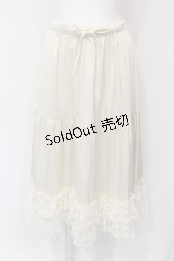 画像1: axes femme kawaii / レースフリルペチスカート M キナリ O-25-06-12-080-AX-SK-OW-OS (1)