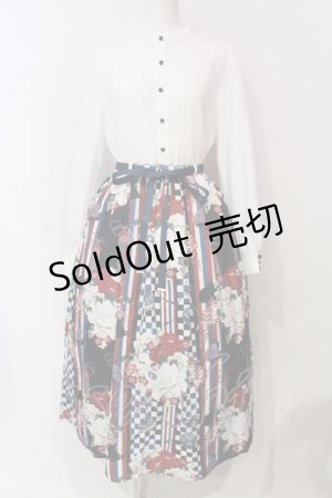 画像: axes femme / 菊柄ワンピース  シロ×グリーン O-25-06-12-013-AX-OP-IG-OS