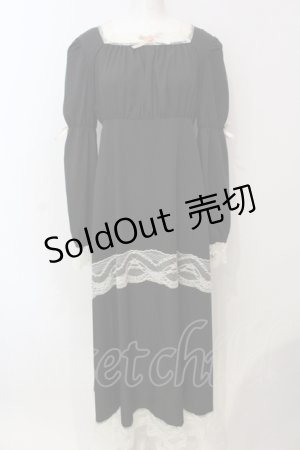 画像: FLC / レースワンピース（星名桜子） M クロ×シロ O-25-06-14-025-LO-OP-OW-ZT090