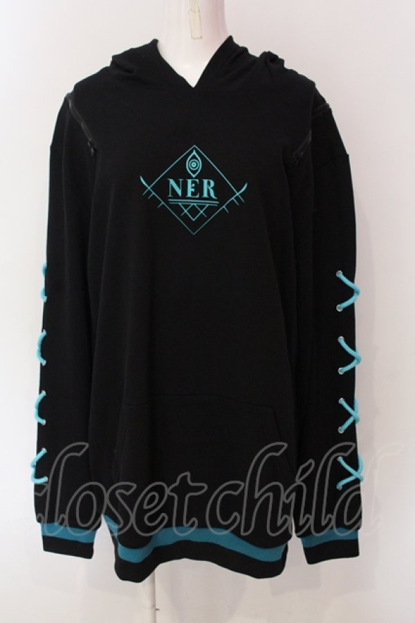 画像1: NieR Clothing / シエルオフショル猫耳パーカー  ブラック O-25-06-16-036-PU-TO-IG-ZT201 (1)