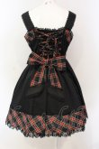 画像4: Angelic Pretty / ツイル×タータンジャンパースカート  クロ×アカ O-25-06-19-086-AP-OP-IG-OS (4)
