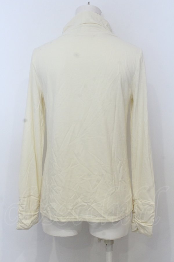 画像4: axes femme / 胸元ネックレス風タートル M アイボリー O-25-06-21-039-AX-TO-IG-ZT132 (4)