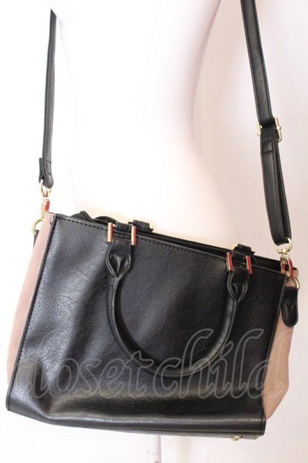 画像4: axes femme / スカラップデザインバッグ  クロ×ベージュ O-25-06-22-052-AX-BG-OW-ZT308 (4)