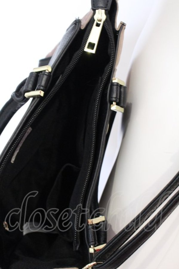 axes femme / スカラップデザインバッグ クロ×ベージュ O-25-06