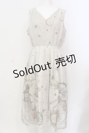 画像: axes femme / タロットカードモチーフワンピース  生成り O-25-06-23-048-AX-OP-IG-OS
