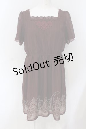 画像: axes femme / 裾パネルプリントワンピース M ワイン O-25-06-28-047-AX-OP-OW-OS